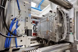 UNDERSTANDING INJECTION MOULDING OPERATIONS AND THE ROLE OF SPECIALTY LUBRICANTS